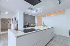 Preciosa Vivienda REFORMADA De 2 Dormitorios y 1 Baño Con Ascensor y Parcela de Garaje incluida en Zona Kalero