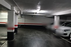 Se Vende Amplia Parcela De Garaje En Barakaldo Zona Centro.