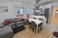 Se Vende En Exclusiva Piso Reformado De 3 Habitaciones Con 1 Baño En El Corazon De Lutxana