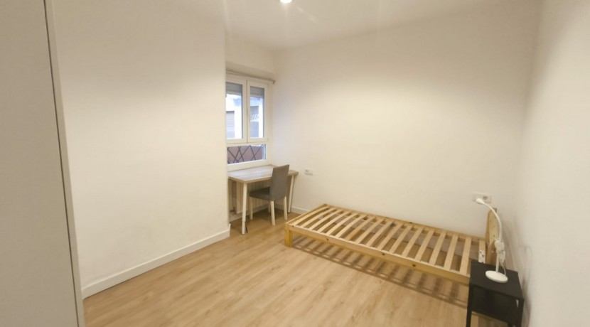 Se Vende En Exclusiva Piso Reformado De 3 Habitaciones Con 1 Baño En El Corazon De Lutxana