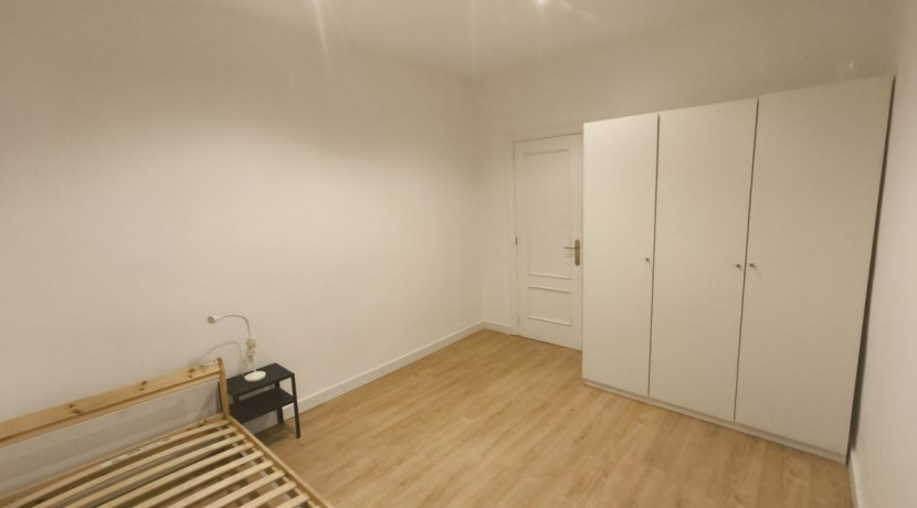 Se Vende En Exclusiva Piso Reformado De 3 Habitaciones Con 1 Baño En El Corazon De Lutxana