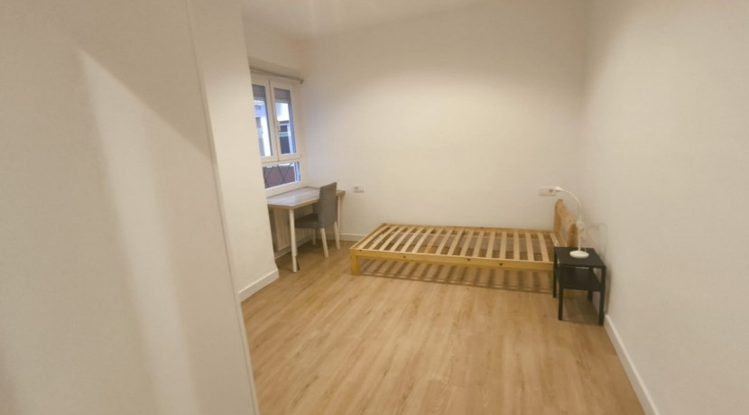 Se Vende En Exclusiva Piso Reformado De 3 Habitaciones Con 1 Baño En El Corazon De Lutxana