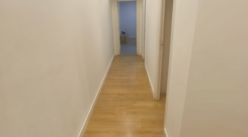 Se Vende En Exclusiva Piso Reformado De 3 Habitaciones Con 1 Baño En El Corazon De Lutxana
