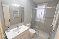 Se Vende En Exclusiva Piso Reformado De 3 Habitaciones Con 1 Baño En El Corazon De Lutxana