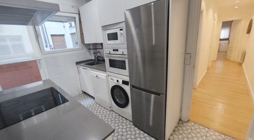 Se Vende En Exclusiva Piso Reformado De 3 Habitaciones Con 1 Baño En El Corazon De Lutxana