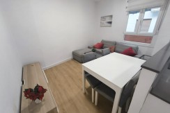 Se Vende En Exclusiva Piso Reformado De 3 Habitaciones Con 1 Baño En El Corazon De Lutxana