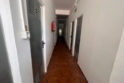 Trastero Amplio Con Luz Natural En Zona Céntrica