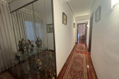 TRES HABITACIONES CON TERRAZA Y ASCENSOR EN KABIEZES, A TAN SÓLO 5 MINUTOS DEL CENTRO