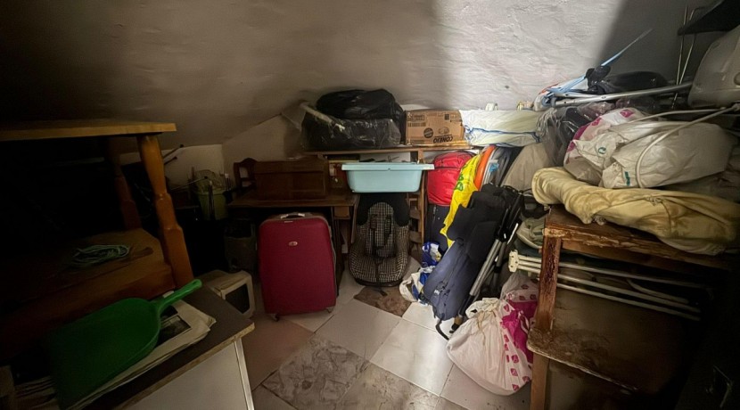 TRES HABITACIONES CON TERRAZA Y ASCENSOR EN KABIEZES, A TAN SÓLO 5 MINUTOS DEL CENTRO