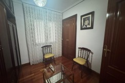 TRES HABITACIONES CON TERRAZA Y ASCENSOR EN KABIEZES, A TAN SÓLO 5 MINUTOS DEL CENTRO