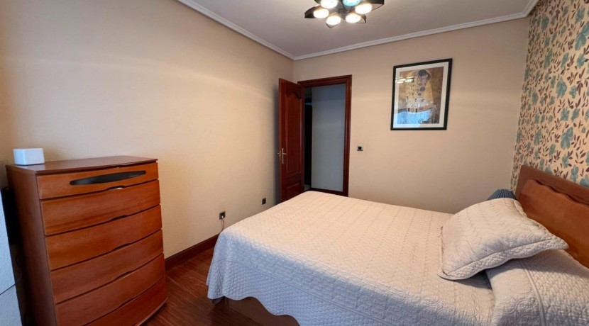 VIVIENDA PARA ENTRAR A VIVIR A UN MINUTO DEL CENTRO DE SESTAO