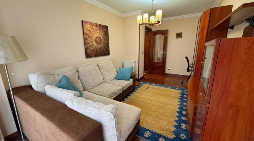 VIVIENDA PARA ENTRAR A VIVIR A UN MINUTO DEL CENTRO DE SESTAO
