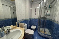 VIVIENDA PARA ENTRAR A VIVIR A UN MINUTO DEL CENTRO DE SESTAO