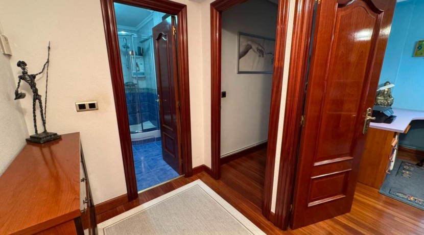 VIVIENDA PARA ENTRAR A VIVIR A UN MINUTO DEL CENTRO DE SESTAO
