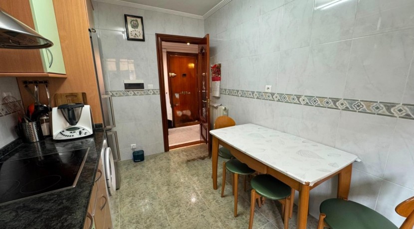 VIVIENDA PARA ENTRAR A VIVIR A UN MINUTO DEL CENTRO DE SESTAO