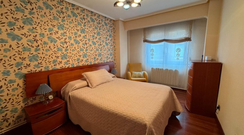 VIVIENDA PARA ENTRAR A VIVIR A UN MINUTO DEL CENTRO DE SESTAO