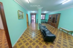 Amplia Vivienda en el Casco Viejo Para Reformar