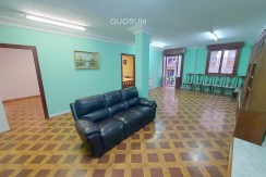 Amplia Vivienda en el Casco Viejo Para Reformar