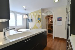 AMPLIA VIVIENDA EN EL CENTRO DE LAS ARENAS