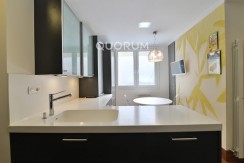 AMPLIA VIVIENDA EN EL CENTRO DE LAS ARENAS