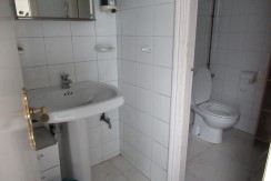 Amplio Local Comercial En El Centro