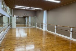 Amplio Local En Alquiler En Las Arenas