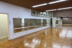 Amplio Local En Alquiler En Las Arenas