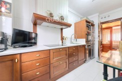 Amplio Piso De 3 Dormitorios y 2 Baños Con Parcela de Garaje y Trastero Incluidos En Arrigorriaga