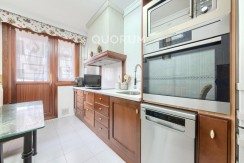 Amplio Piso De 3 Dormitorios y 2 Baños Con Parcela de Garaje y Trastero Incluidos En Arrigorriaga
