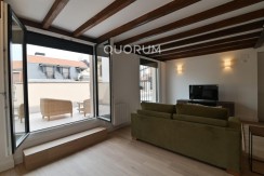 Apartamento con Gran Terraza Contratos Temporada