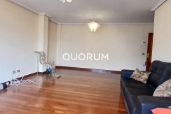 Ático de 4 Habitaciones con Garaje y Trastero