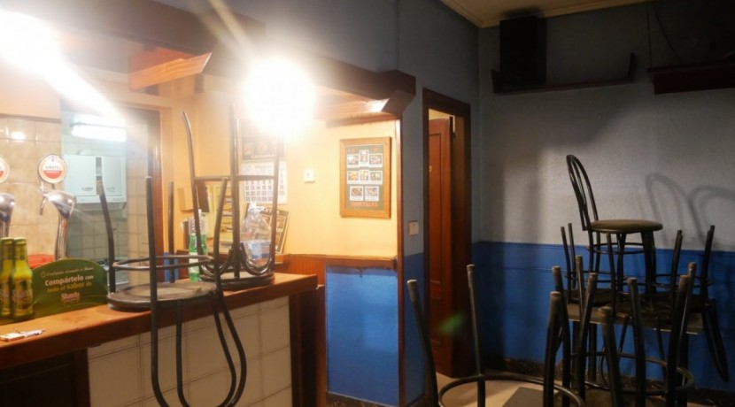 Bar En Buen Estado en Zona Kalero