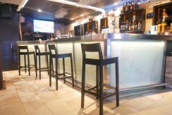 Bar En Funcionamiento En Buen Estado De Dos Plantas Con Licencia Tipo 2 En zona San Miguel