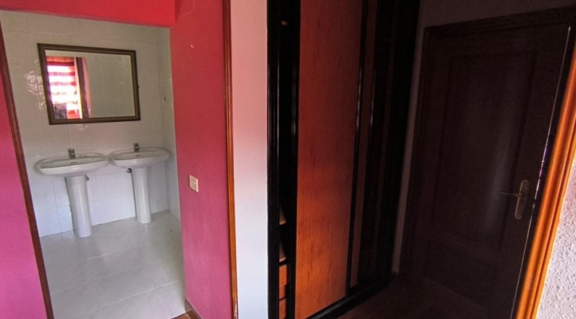 Bonita Casa Individual Con Terreno en Plentzia