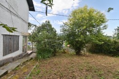 Casa Adosada Con Terreno De 520 m2 En Olabarrieta
