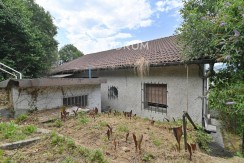 Casa Adosada Con Terreno De 520 m2 En Olabarrieta