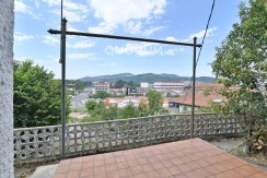 Casa Adosada Con Terreno De 520 m2 En Olabarrieta