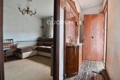 Casa Adosada Con Terreno De 520 m2 En Olabarrieta
