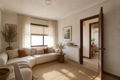Casa Adosada Con Terreno De 520 m2 En Olabarrieta