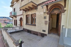 Casa Adosada De 4 Plantas En Basurto