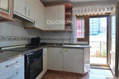 Casa Adosada De 4 Plantas En Basurto