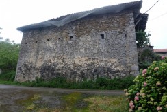 Caserío De Piedra De 280m² en un entorno natural, en El Barrio de Ereñoza (Zeberio)