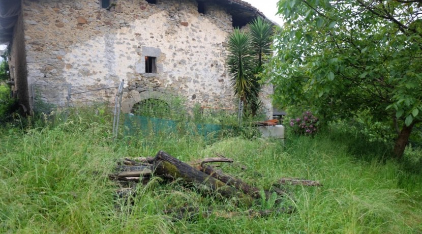 Caserío De Piedra De 280m² en un entorno natural, en El Barrio de Ereñoza (Zeberio)