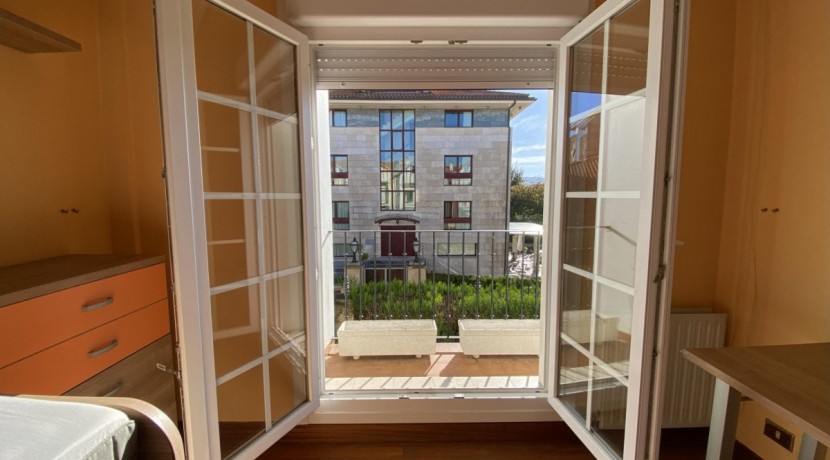 CHALET ADOSADO EN VENTA EN LOIU