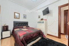 DOS HABITACIONES CON ASCENSOR A NIVEL DE CALLE JUNTO A LOS JUZGADOS