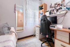 DOS HABITACIONES CON ASCENSOR A NIVEL DE CALLE JUNTO A LOS JUZGADOS