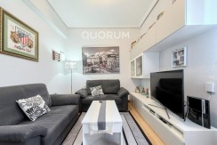 DOS HABITACIONES CON ASCENSOR A NIVEL DE CALLE JUNTO A LOS JUZGADOS