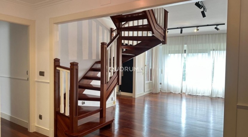 DÚPLEX EN VENTA EN BERANGO