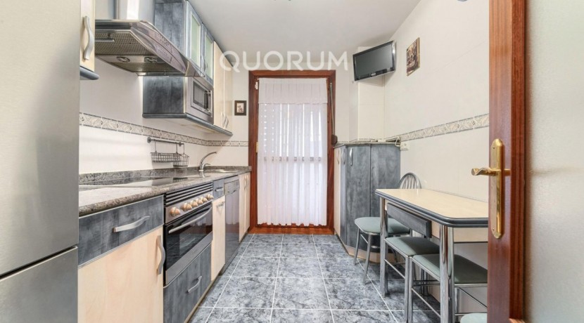 EDIFICIO BATZOKI CRUCES, 3 HABITACIONES Y 2 BAÑOS CON GARAJE Y TRASTERO DIRECTO