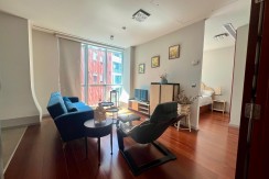 Elegante apartamento de 1 habitación en Isozaki